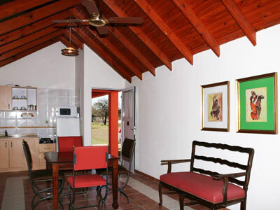 Hotel Marina House Caba�as