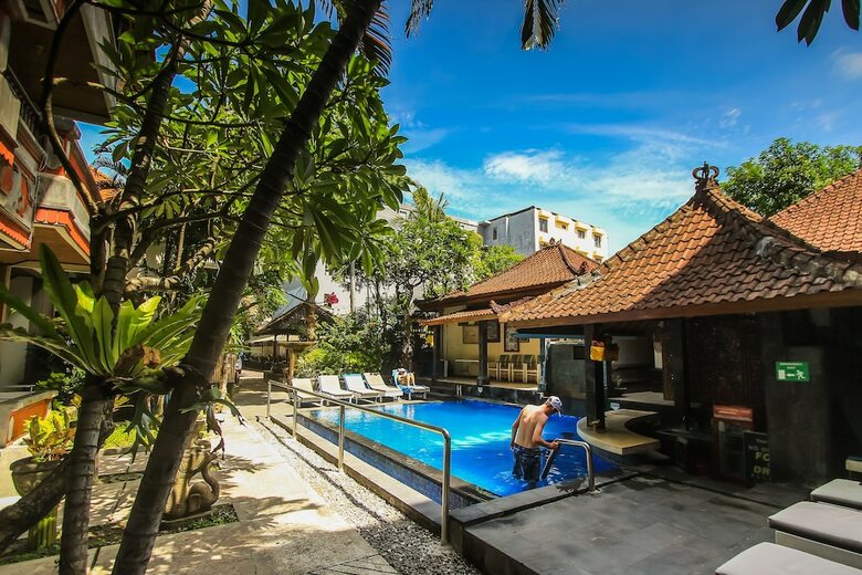 Hotel Legian Village Beach Resort