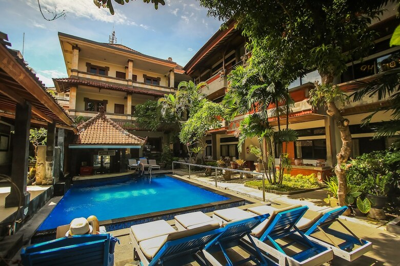 Hotel Legian Village Beach Resort