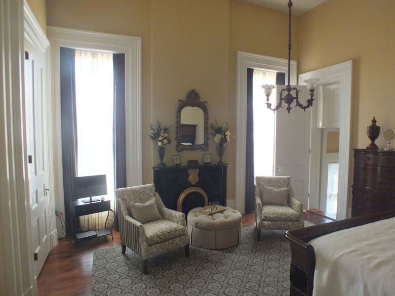 The Pepin Mansion Historic B&B