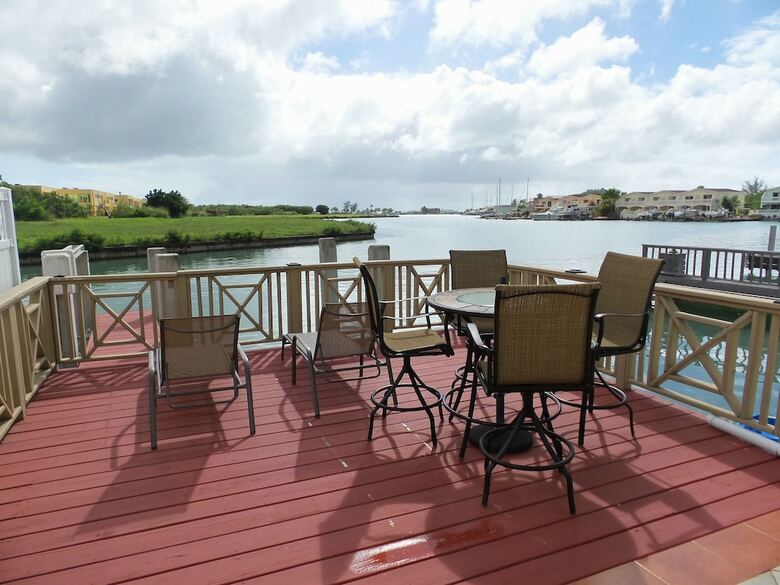 Villa 402b Jolly Harbour
