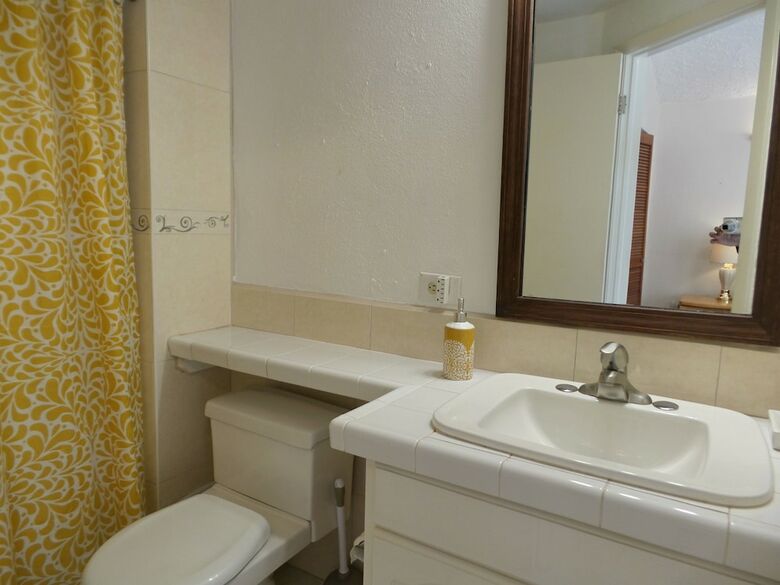 Villa 402b Jolly Harbour