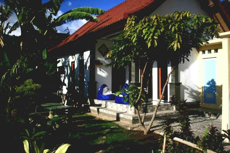 Hostal Bali Fab Dive Center - Hostel