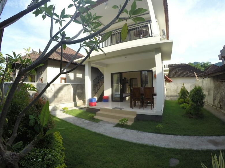Hostal Bali Fab Dive Center - Hostel