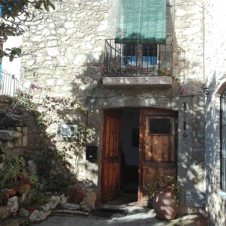 Agroturismo L'alm�ssera Casa Rural & Restaurant