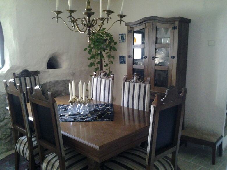 Agroturismo L'alm�ssera Casa Rural & Restaurant
