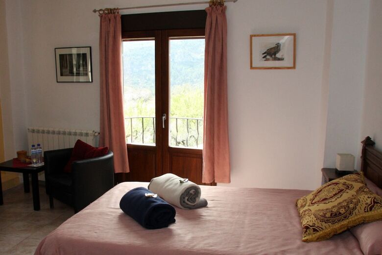 Agroturismo L'alm�ssera Casa Rural & Restaurant