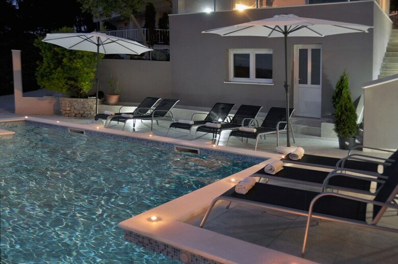 Luxury Apartments Bonaria