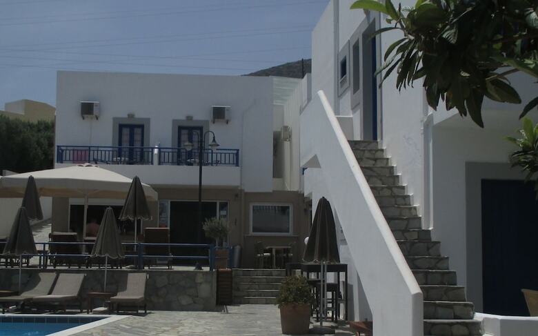 Aparthotel Irene Village