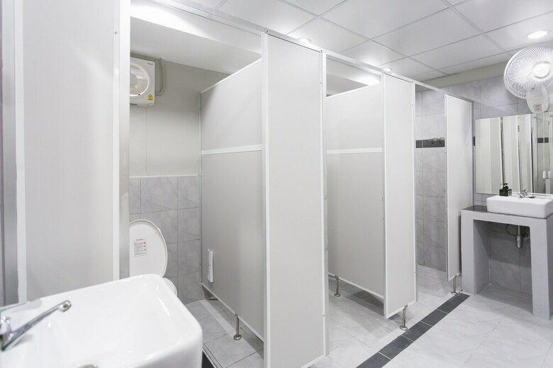 Hostal Narawat Asoke Hotel