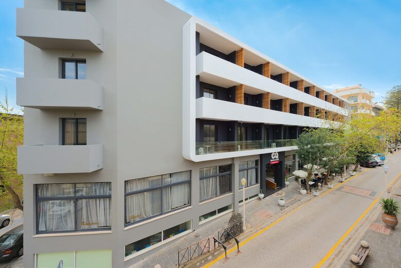 Gq Hotel And Club
