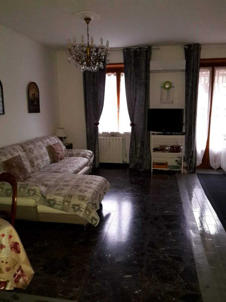 Apartamento Appartamenti In Centro Vicino A Villa Igea E Alle Terme