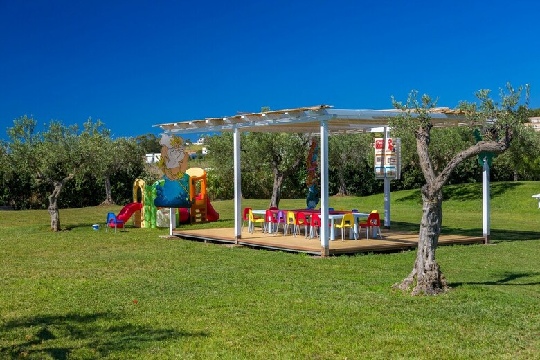 Hotel Costanza Beach Club