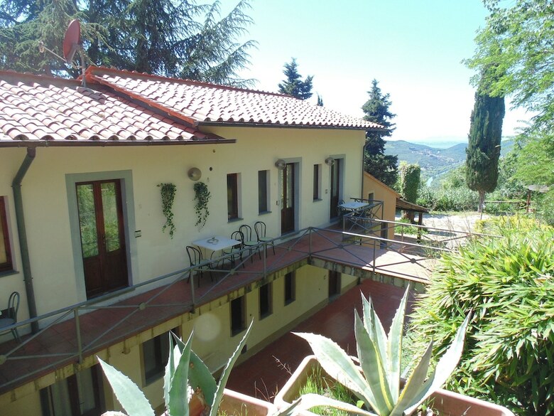 Hotel Borgo Degli Aranci
