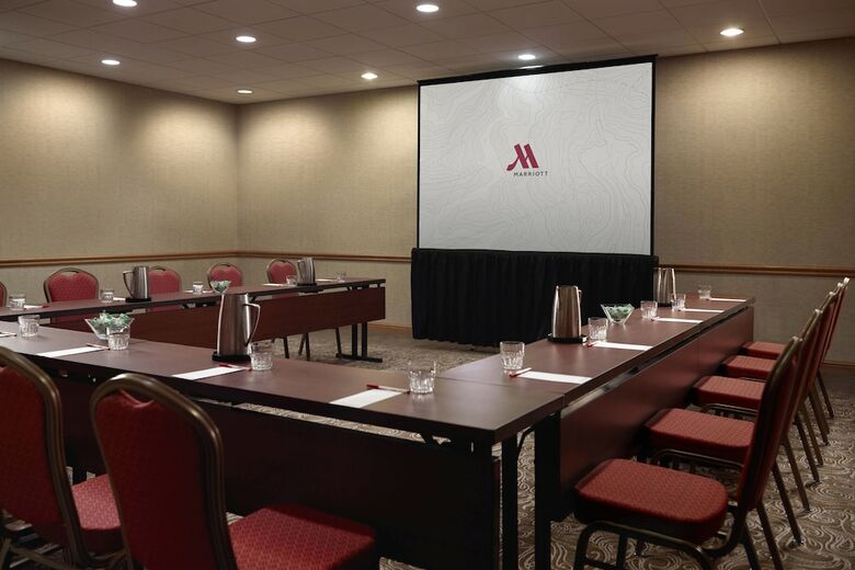 Hotel Des Moines Marriott Downtown