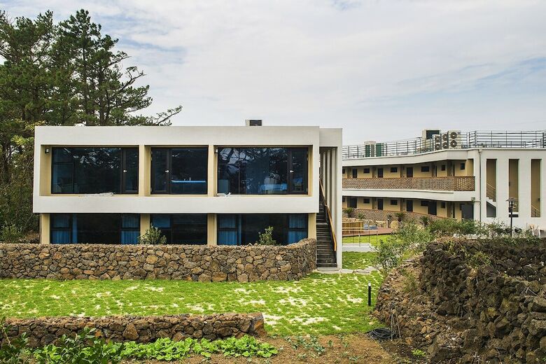 Hotel Jeju Dam Spavill