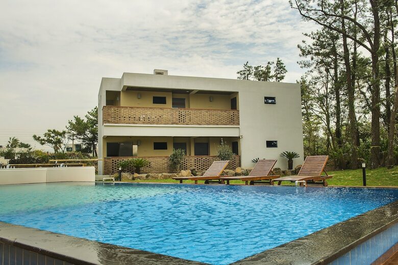 Hotel Jeju Dam Spavill