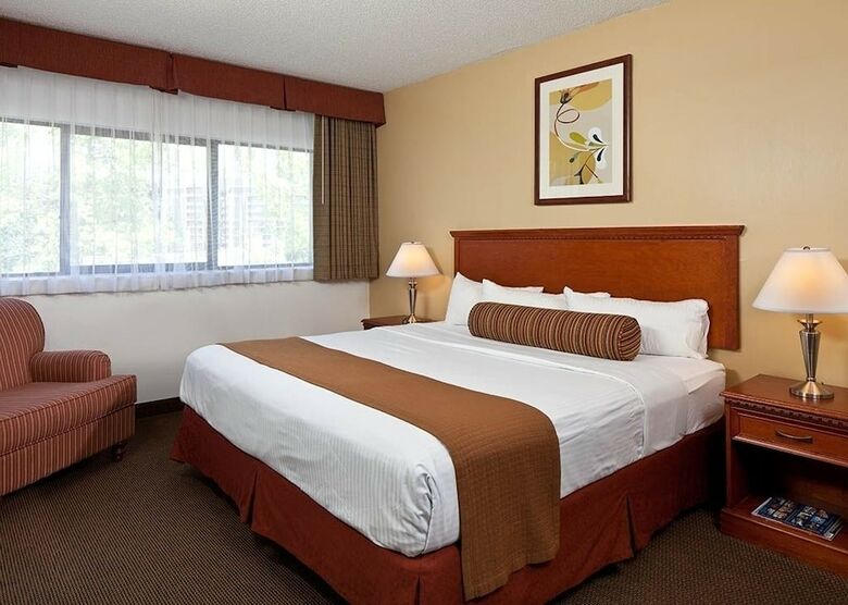 Hotel The Loyal Inn
