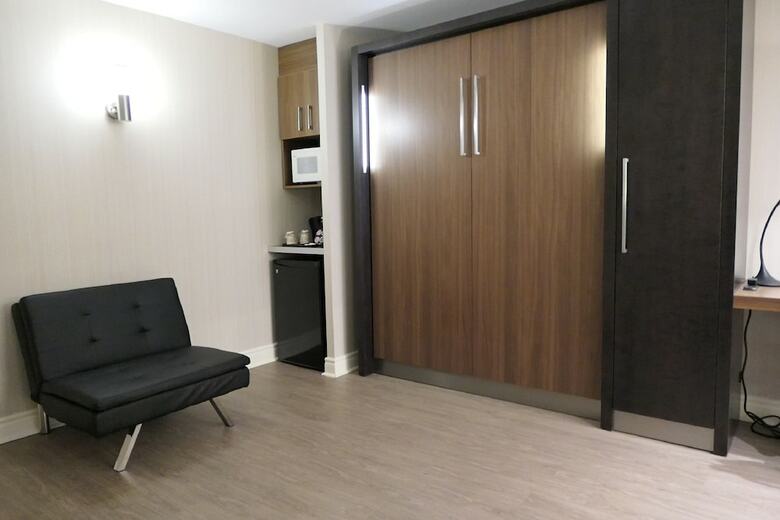 Hotel Espresso Montreal Downtown