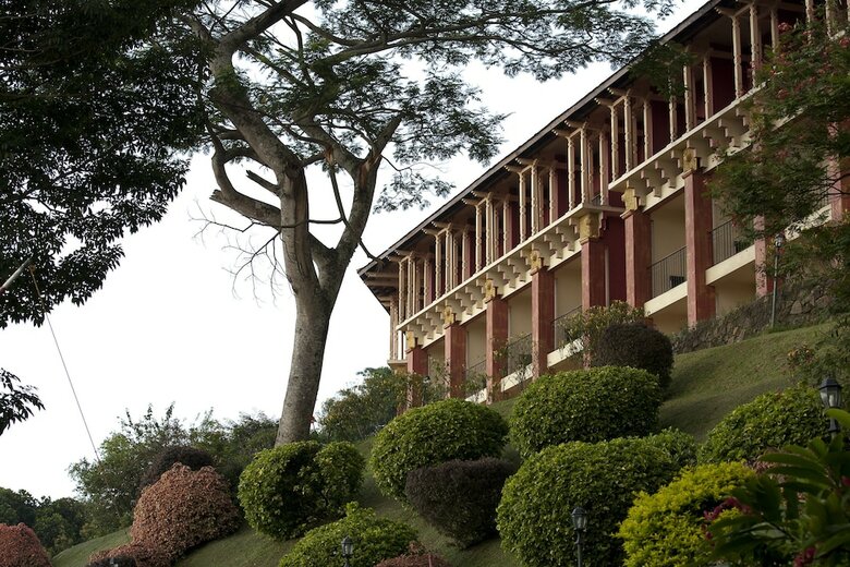 Hotel Amaya Hills