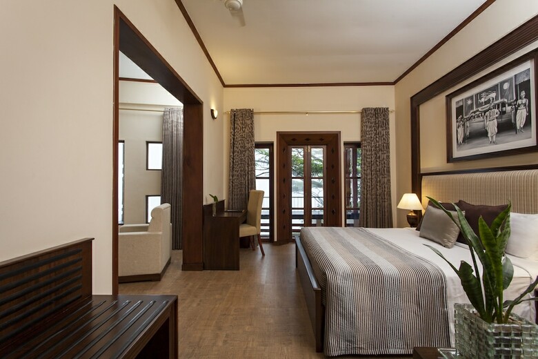 Hotel Amaya Hills