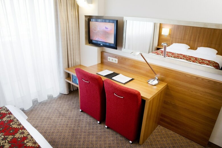 Bilderberg Europa Hotel