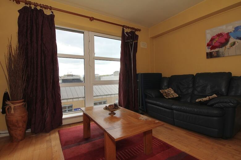 Gresham House Self Catering Apartment