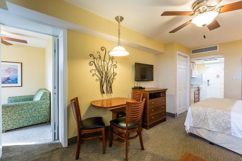 Jade Tree Cove By Capital Vacations