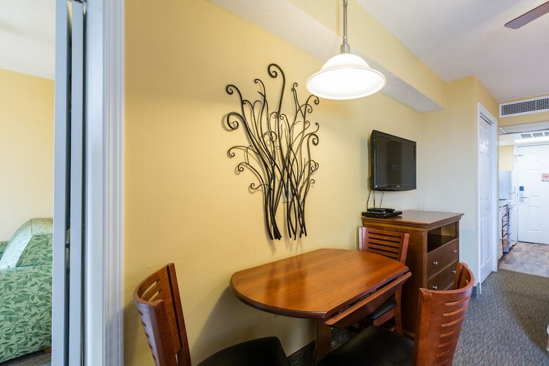 Jade Tree Cove By Capital Vacations