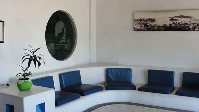 Caleta View Hotel And Bungalows