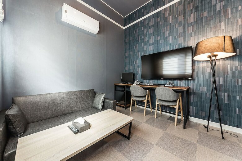 Malu Hotel