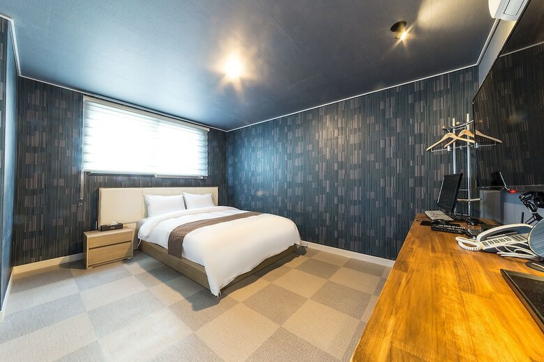 Malu Hotel