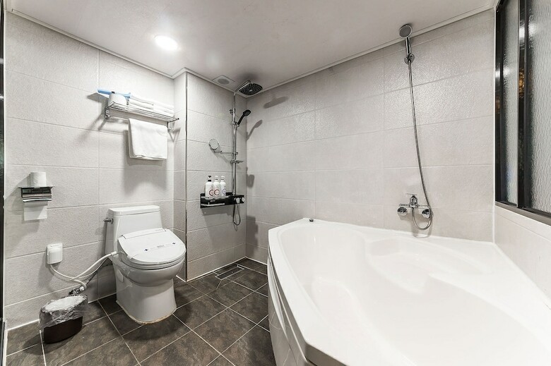 Malu Hotel