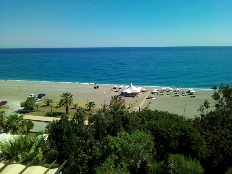 Golden Beach Agiocampos Hotel