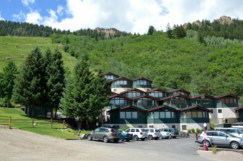 Shadow Mountain By Frias Properties