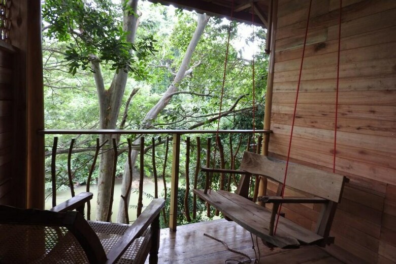 Hotel Riverside Cabana Yala