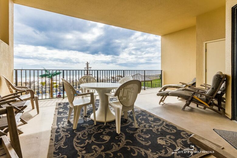 Phoenix V By Luxury Gulf Rentals