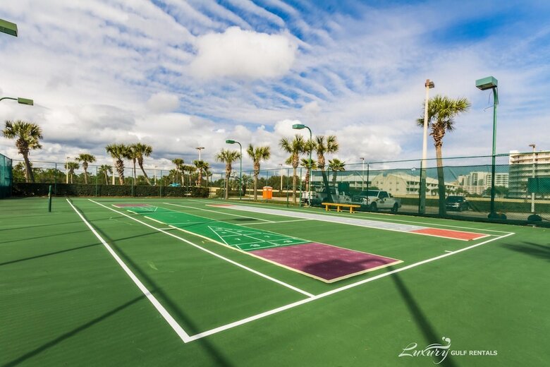 Phoenix V By Luxury Gulf Rentals