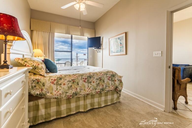 Phoenix V By Luxury Gulf Rentals