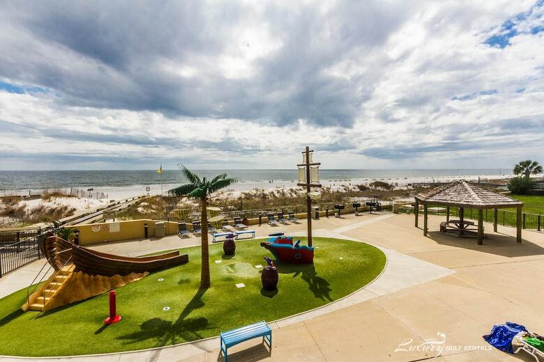 Phoenix V By Luxury Gulf Rentals