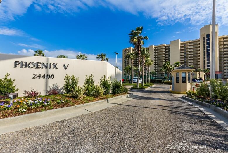 Phoenix V By Luxury Gulf Rentals