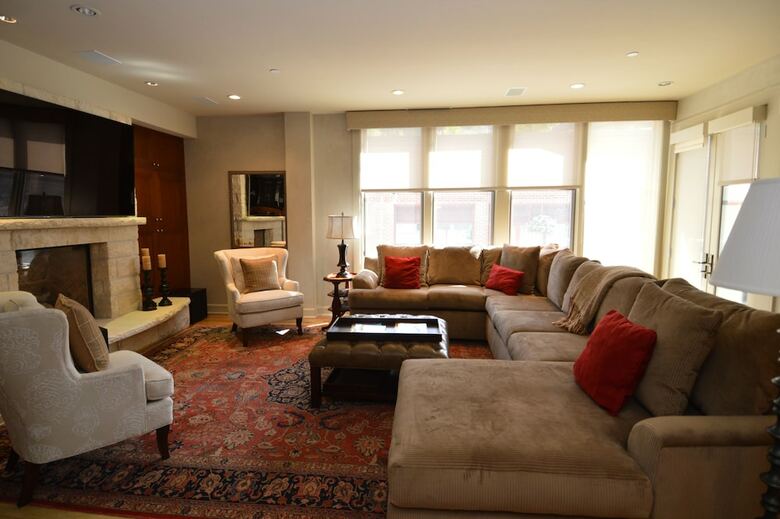 Obermeyer Place By Frias Properties