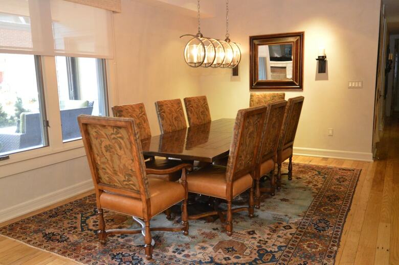 Obermeyer Place By Frias Properties
