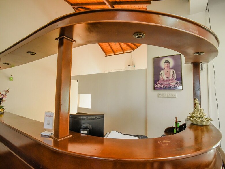 Hotel Oyo 458 Kandyan Crown