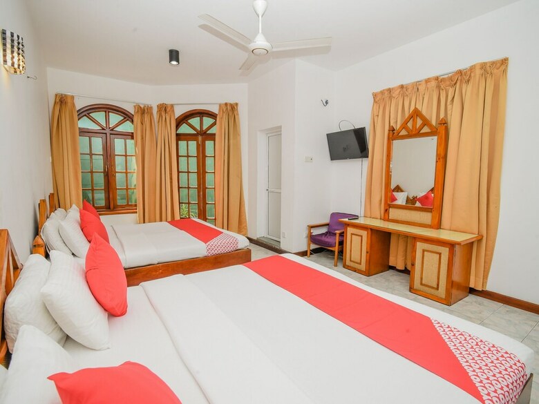Hotel Oyo 458 Kandyan Crown