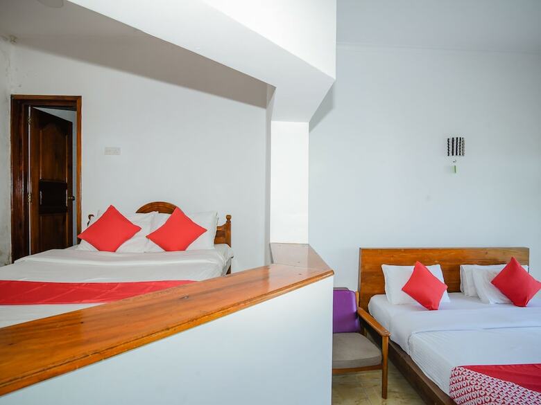 Hotel Oyo 458 Kandyan Crown
