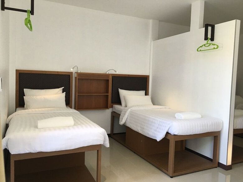 Hostal The Lantern Hostel And Spa