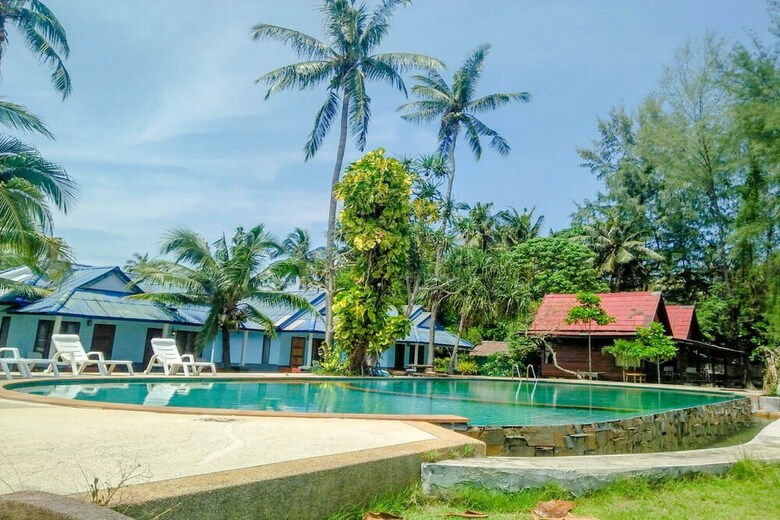 Hotel Saladan Beach Resort