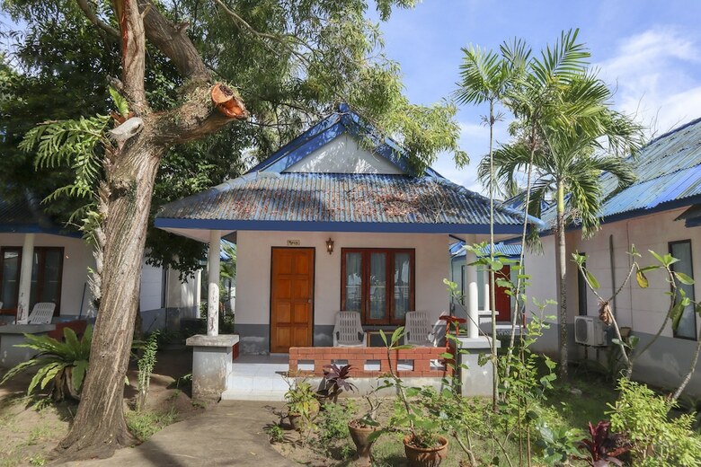 Hotel Saladan Beach Resort
