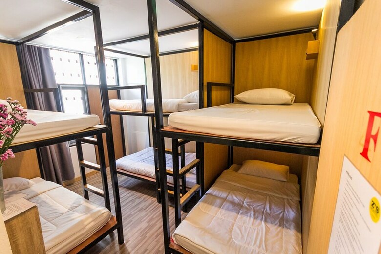 Hostal Z's Hostel At Tha Phae Gate